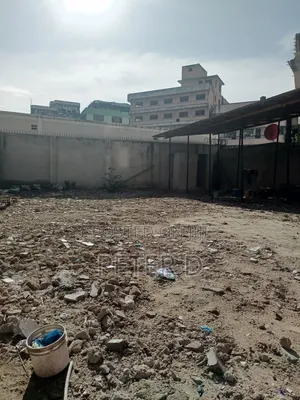 Eneo Kubwa Linakodishwa Kariakoo Ndani Ya Geti