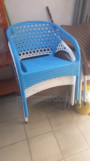 Jm240197 Plastic Chair Unique Design