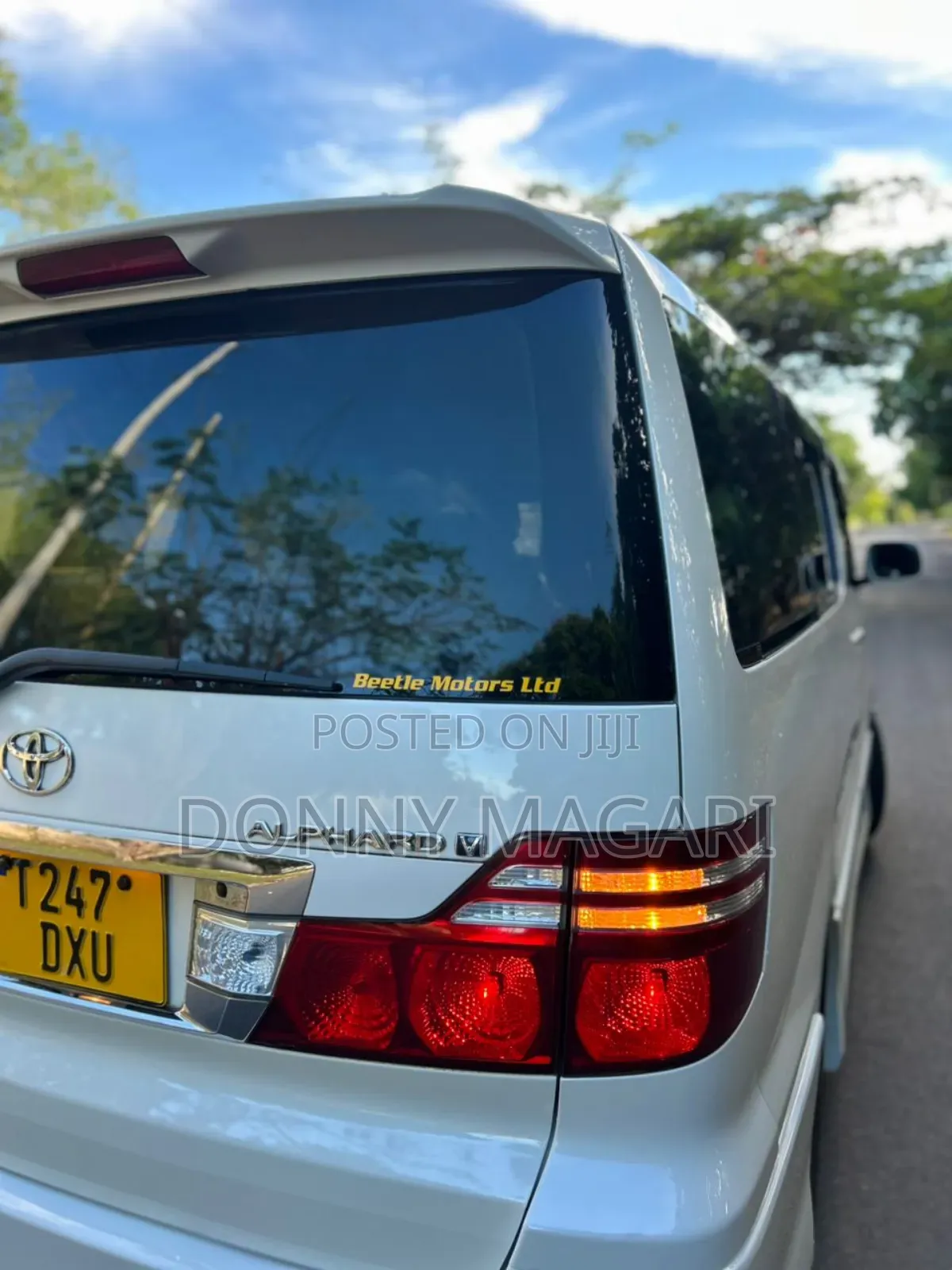 Toyota Alphard 2.4 Petrol AWD 2007 White