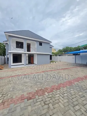 Mini Flat in Masaki for rent