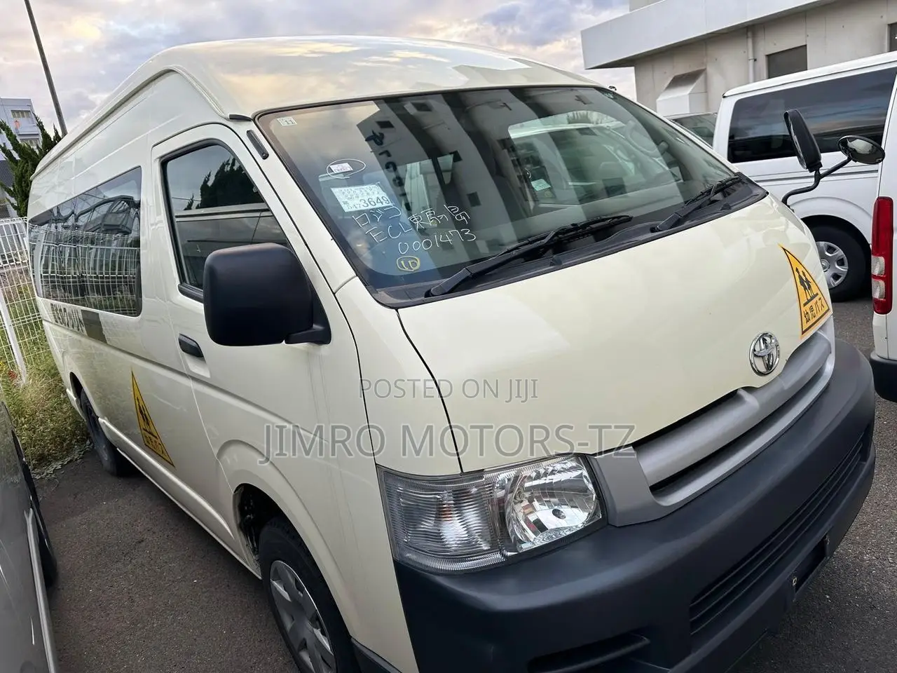 Toyota HiAce 2008 White
