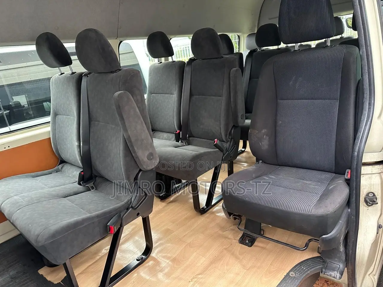 Toyota HiAce 2008 White