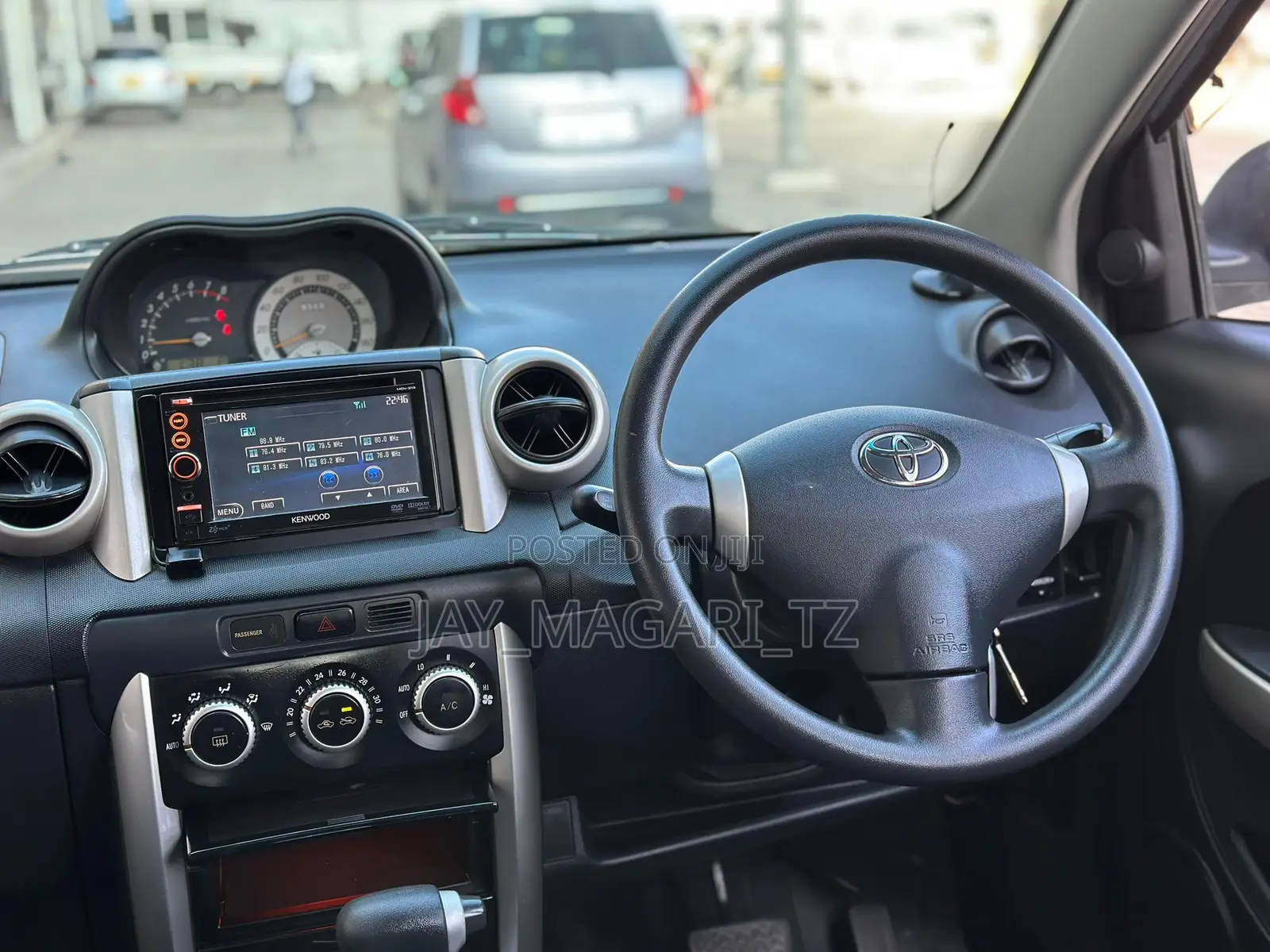 Toyota IST 2006 Silver