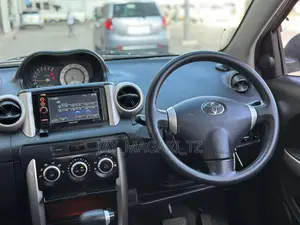 Toyota IST 2006 Silver