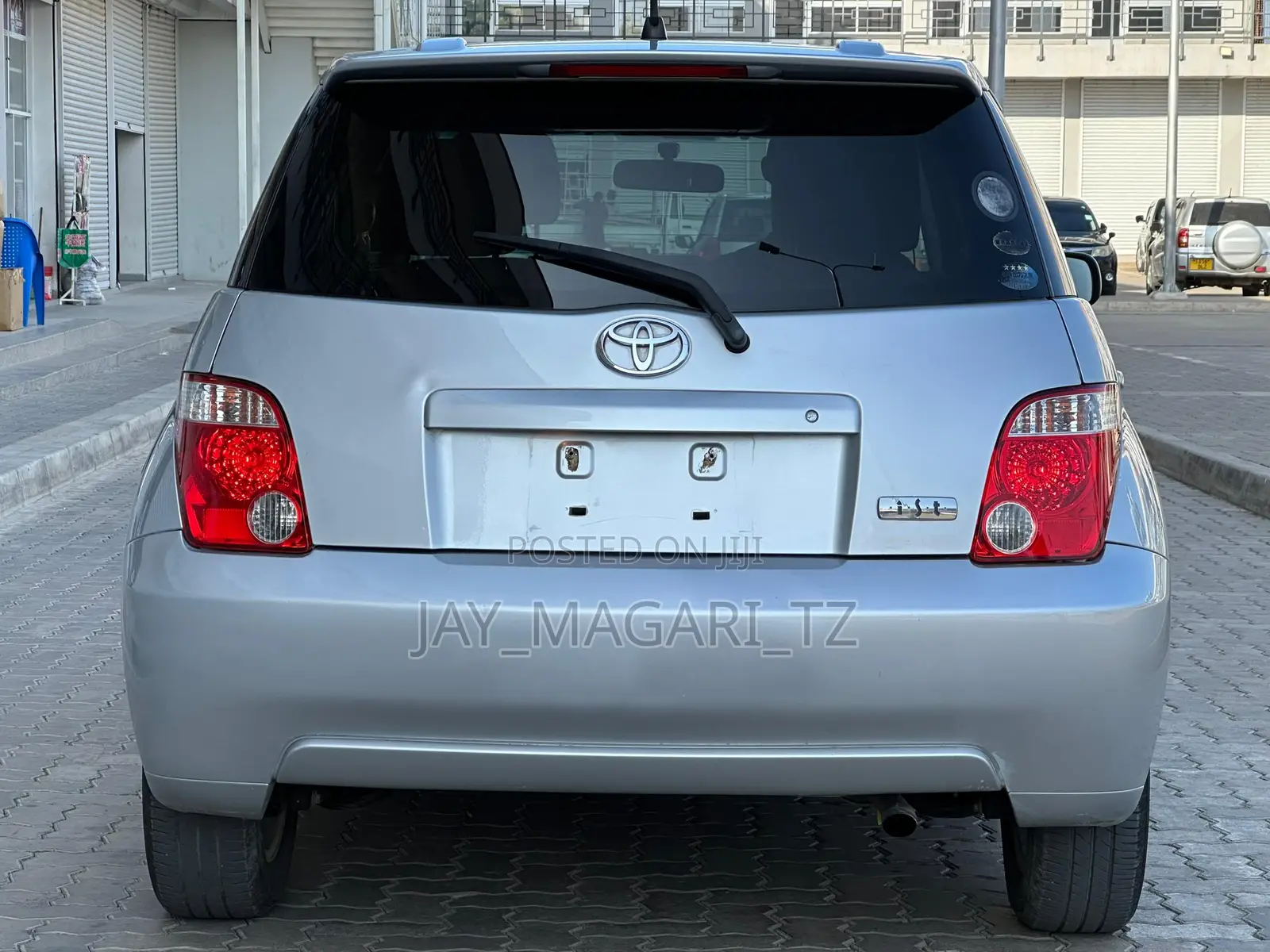 Toyota IST 2006 Silver