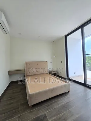 Furnished 5bdrm Villa in Oysterbay for sale