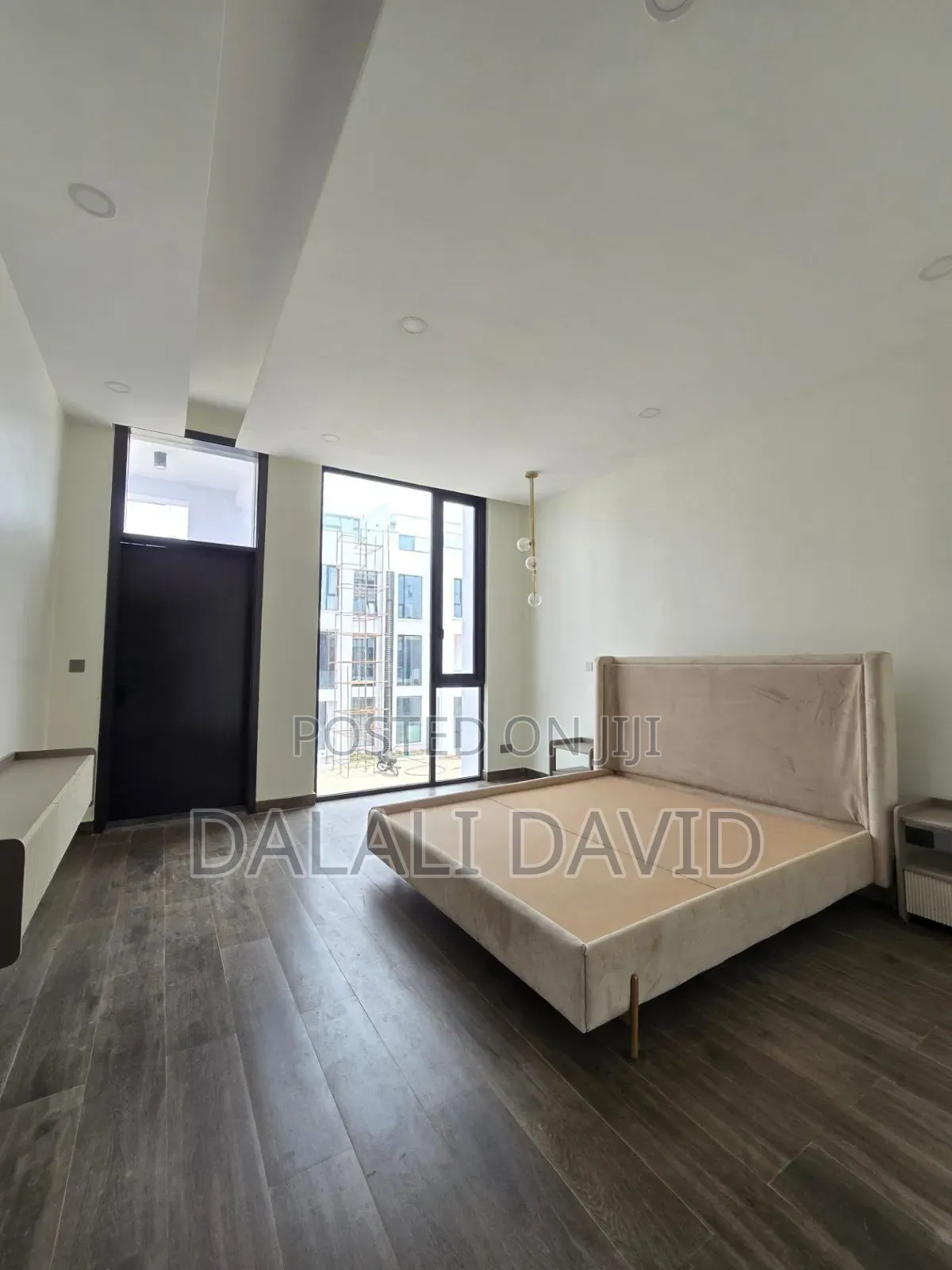 Furnished 5bdrm Villa in Oysterbay for sale