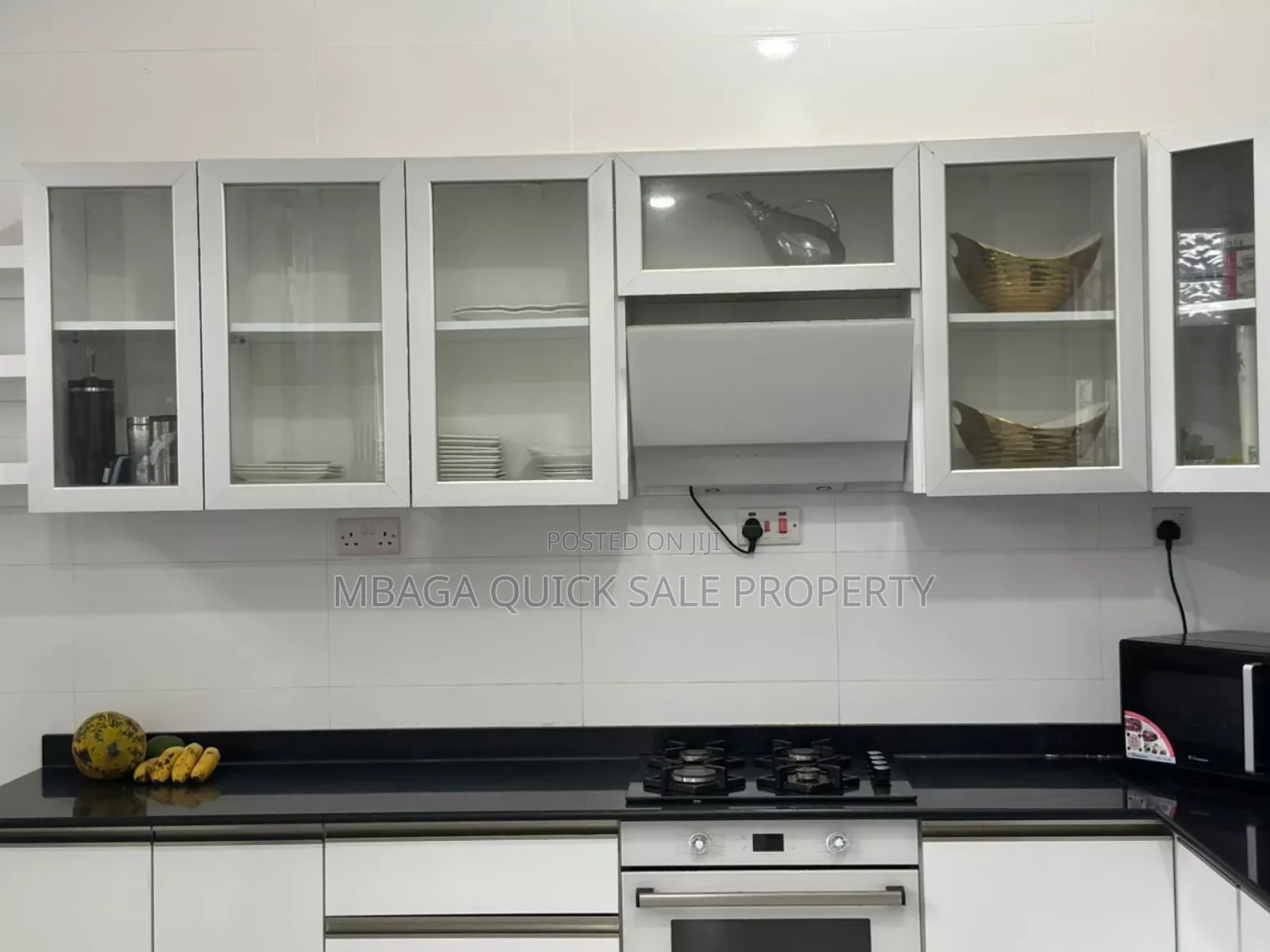 8bdrm House in Mbezi Beach for rent