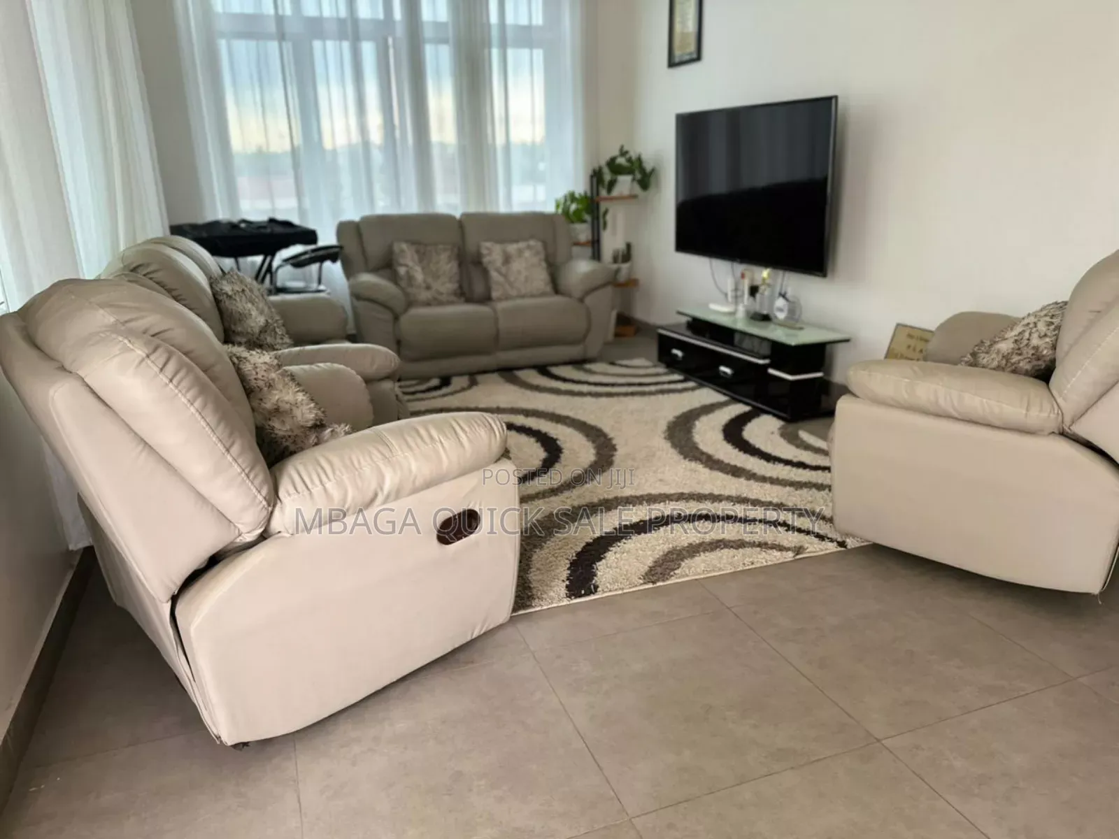 8bdrm House in Mbezi Beach for rent
