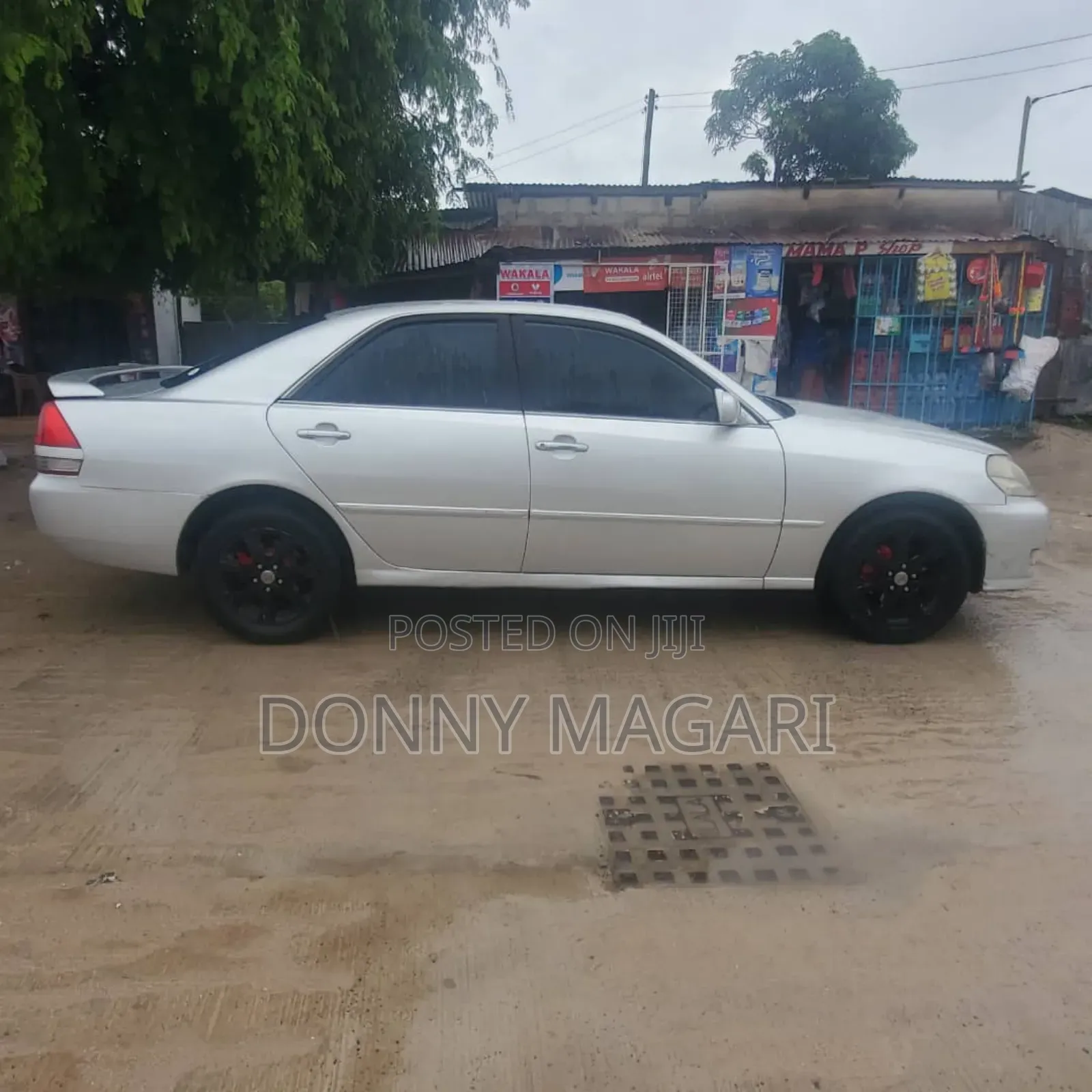 Toyota Mark II 2004 Silver