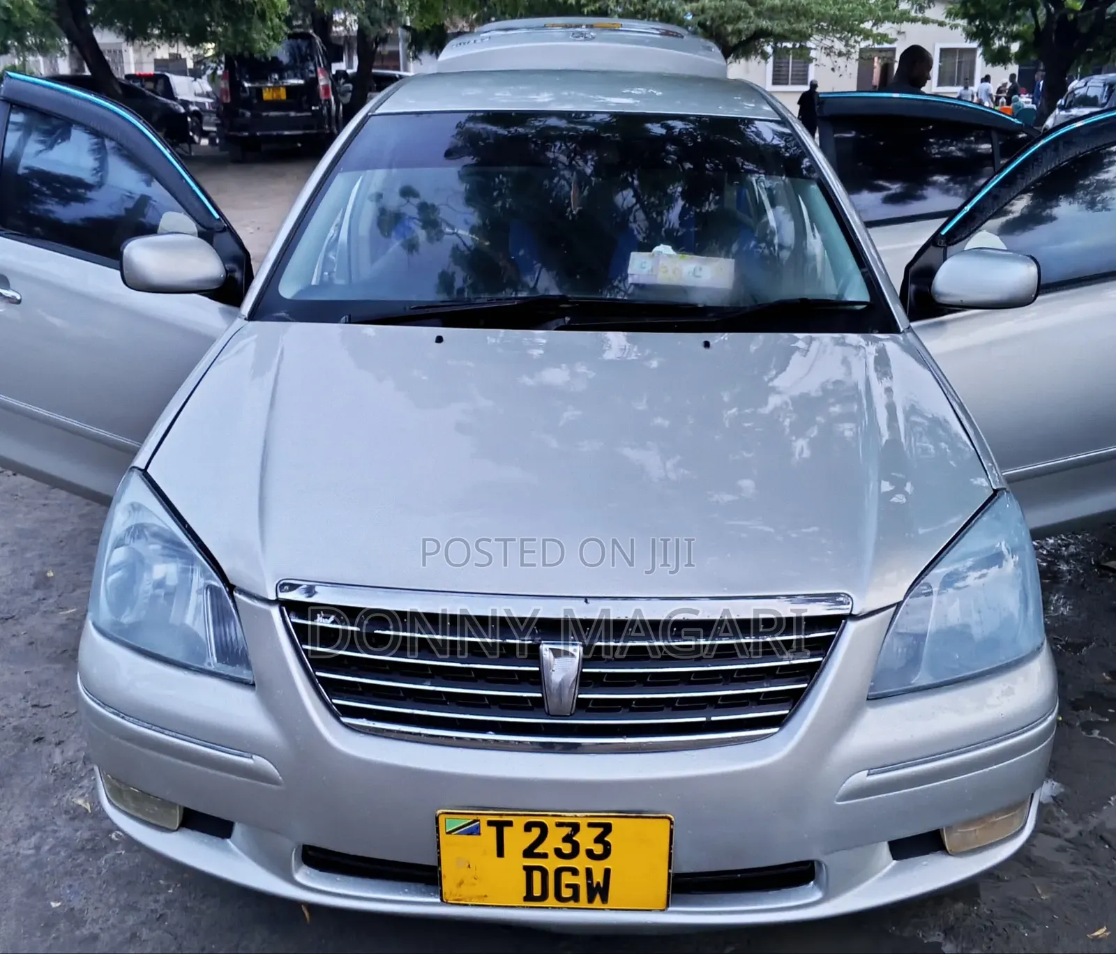 Toyota Premio 2005 Silver