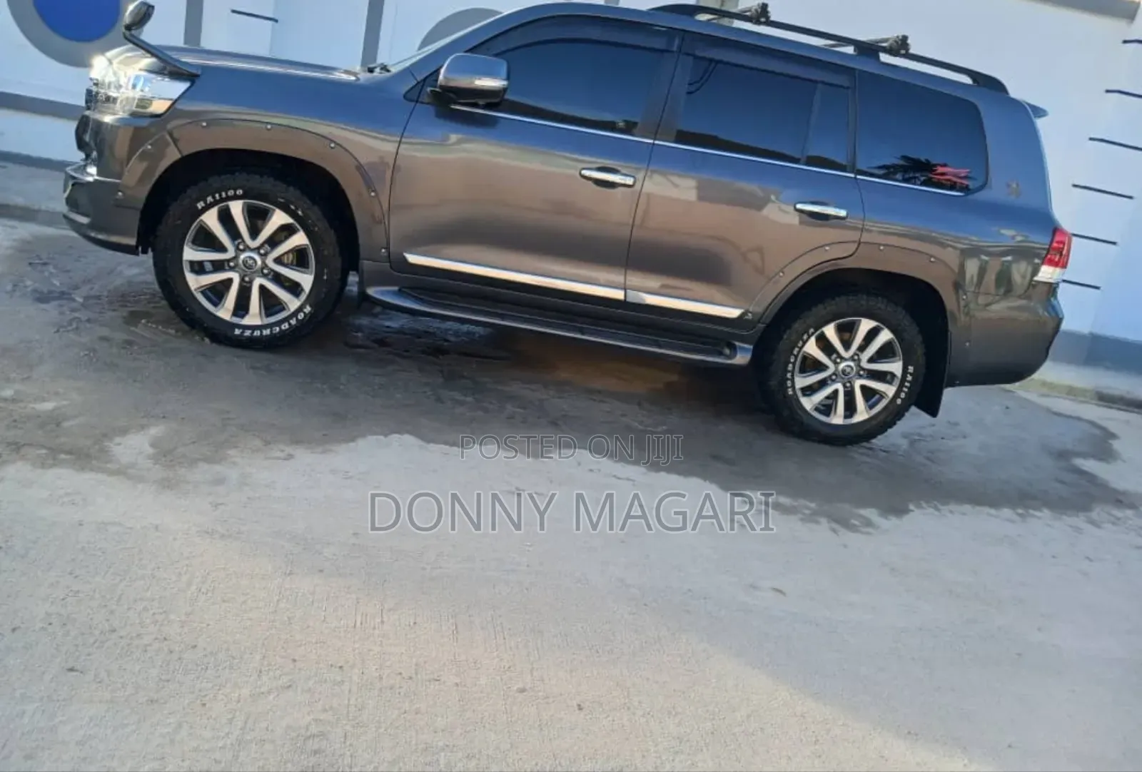 Toyota Land Cruiser 2021 Gray