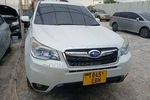 Subaru Forester 2013 White