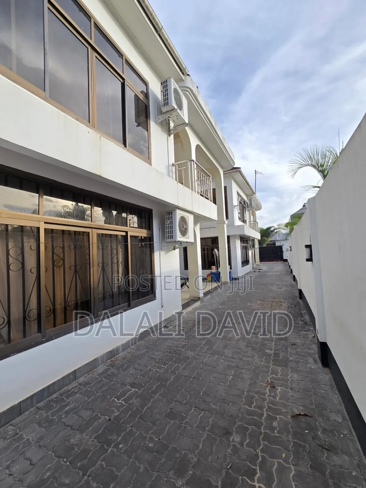 2bdrm Apartment in Mikocheni for rent