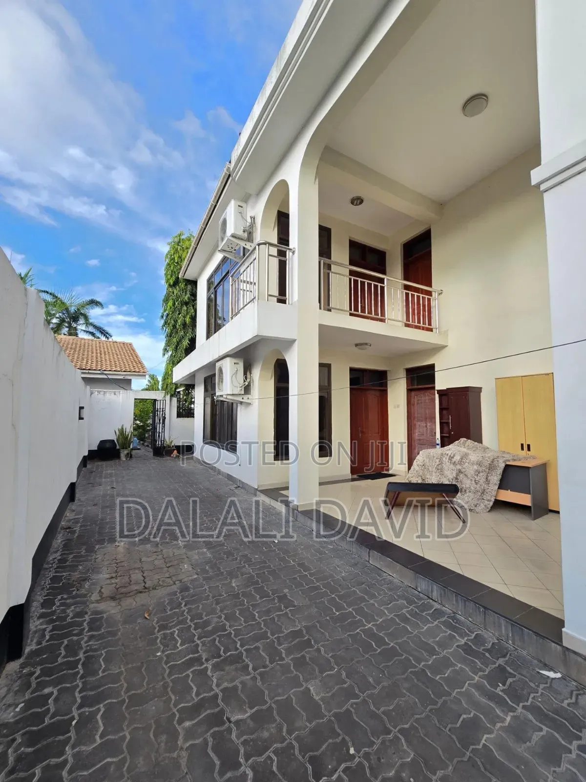 2bdrm Apartment in Mikocheni for rent