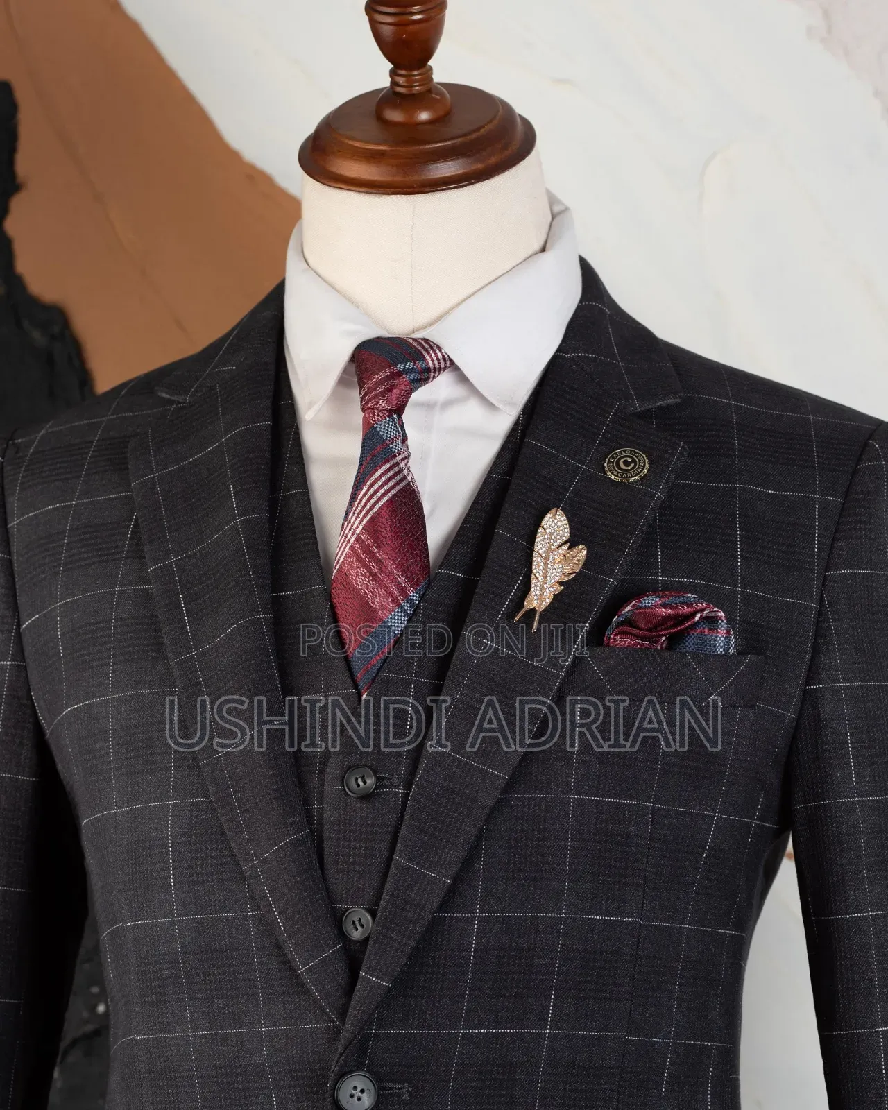 Suti Ya Heshima Kubwa–Noble Gentleman Suit
