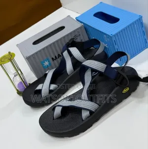 Men's Leather Sandals Chaco Brand New Very Classic and Stylish