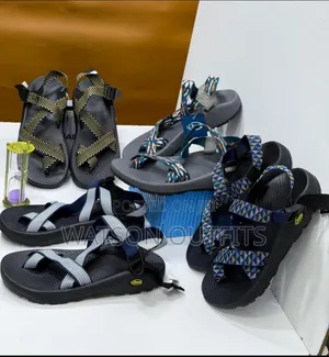 Men's Leather Sandals Chaco Brand New Very Classic and Stylish