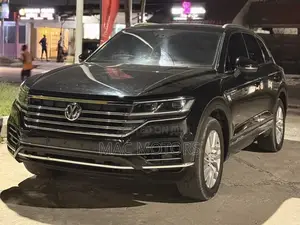 Volkswagen Touareg 2020 Black