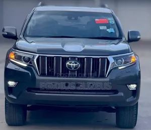 Toyota Land Cruiser Prado 2022 Gray