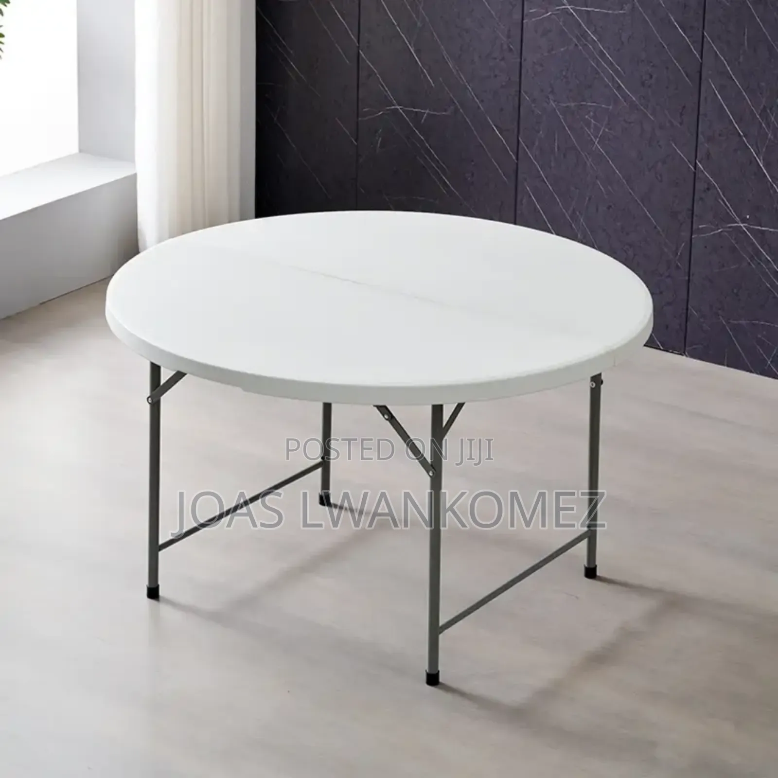 Round Table(8-10) No Chair