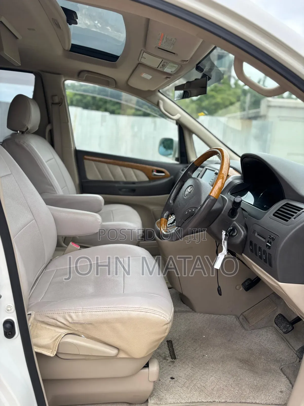 Toyota Alphard 2005 White