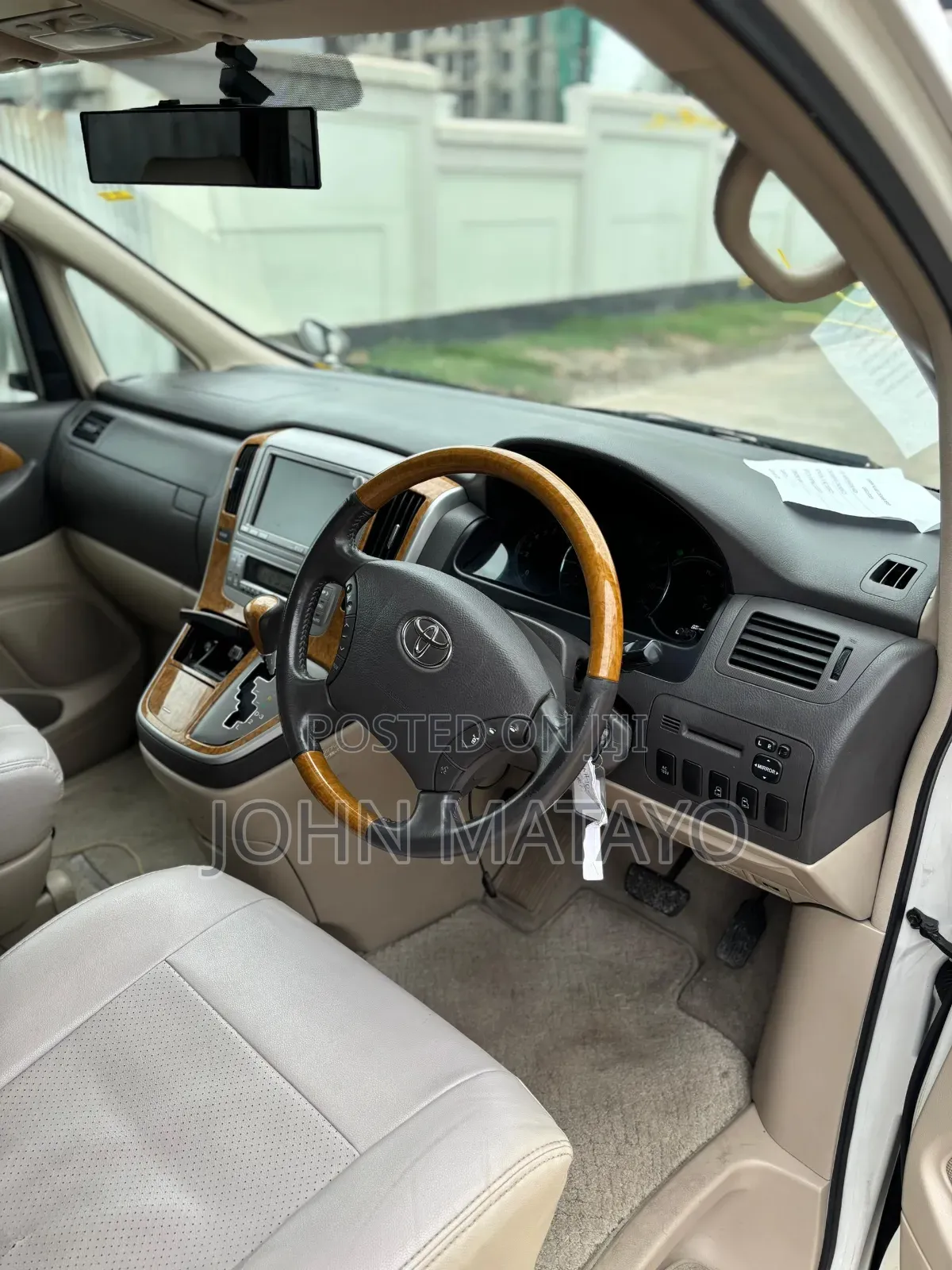 Toyota Alphard 2005 White