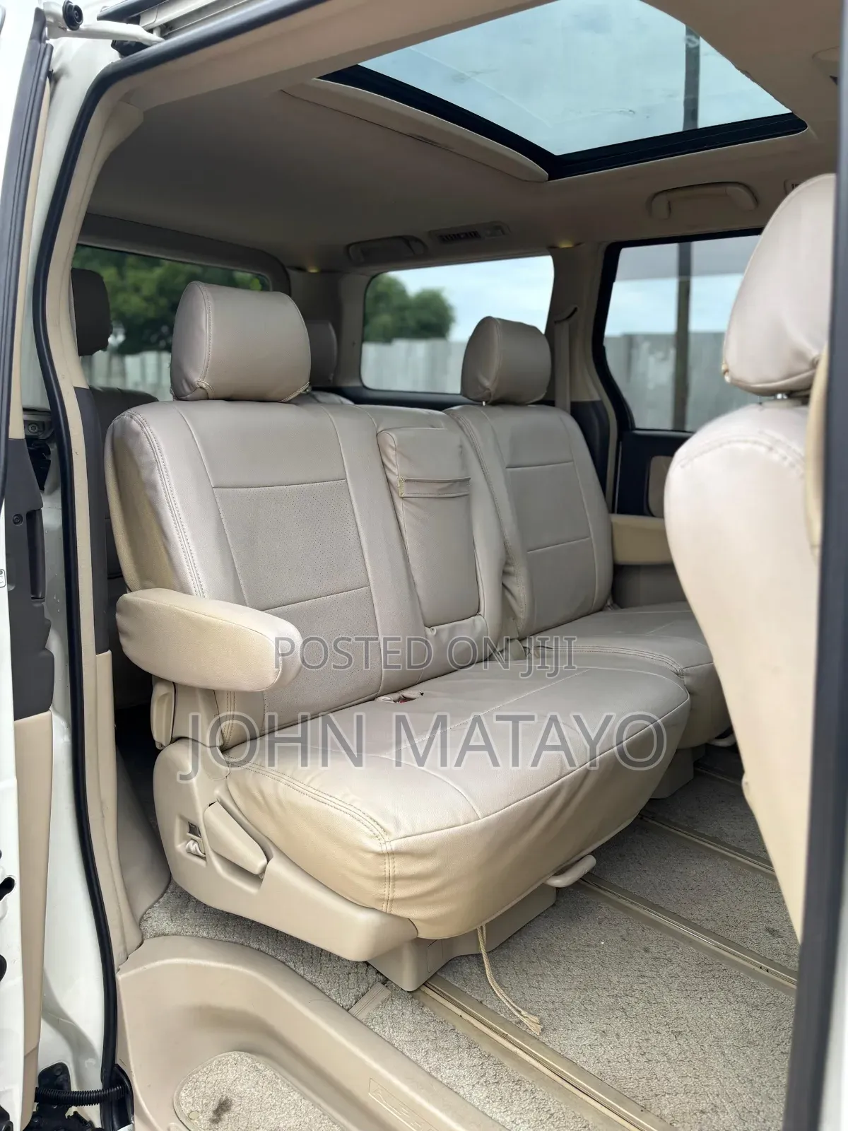 Toyota Alphard 2005 White