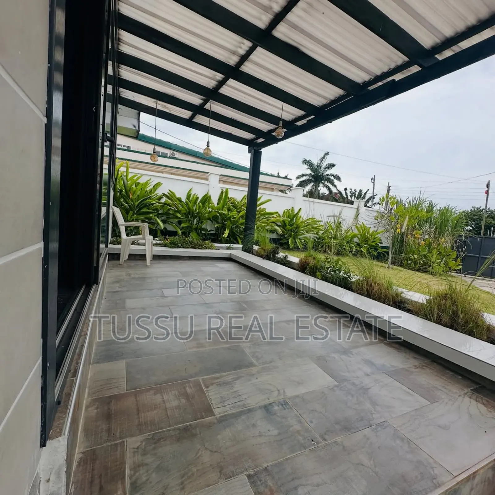 Furnished 1bdrm Apartment in Mbezibeach Kwa Zenq for rent
