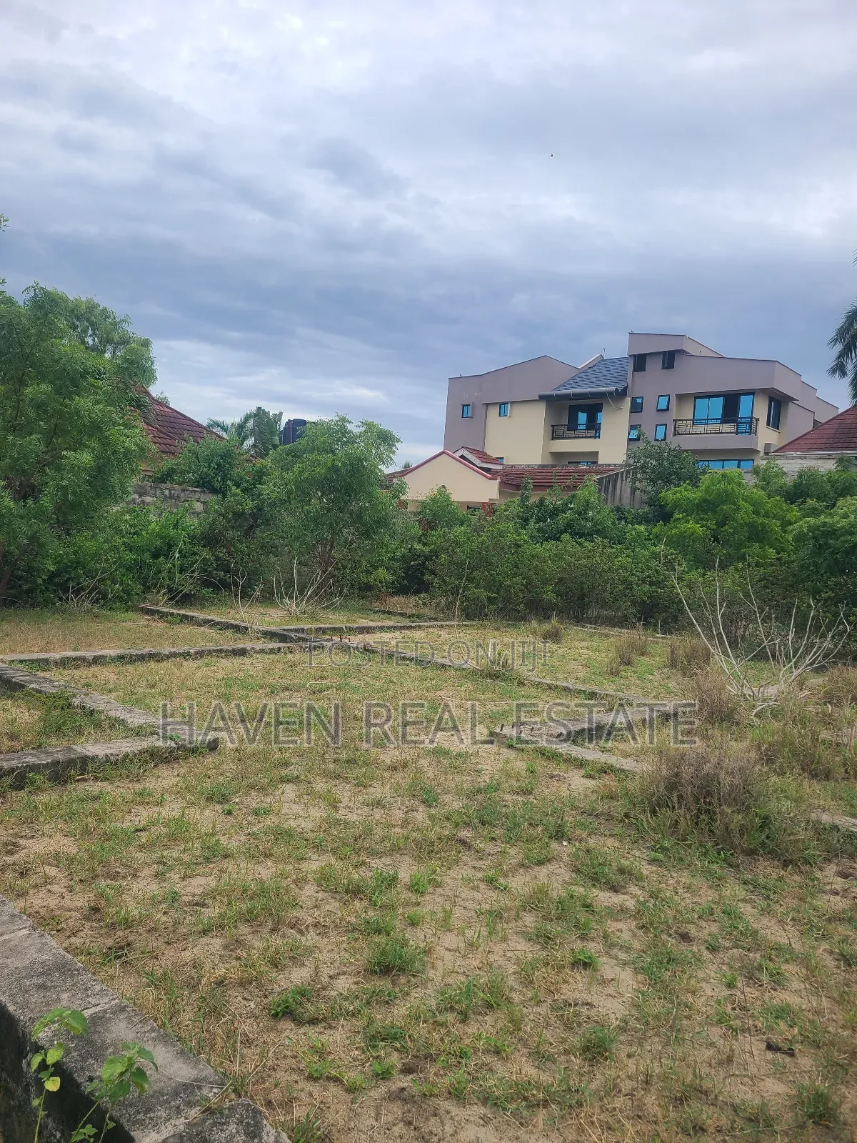 Plot for Sale at Tegeta Mivumoni