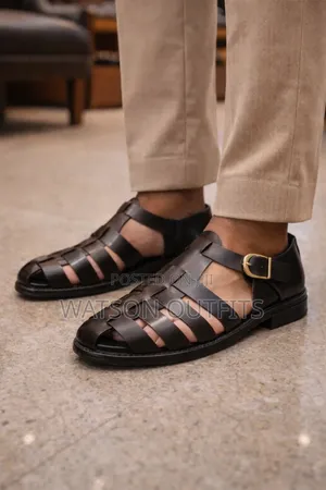 Men's Leather Open Shoes Clarks Brand New Very Classic