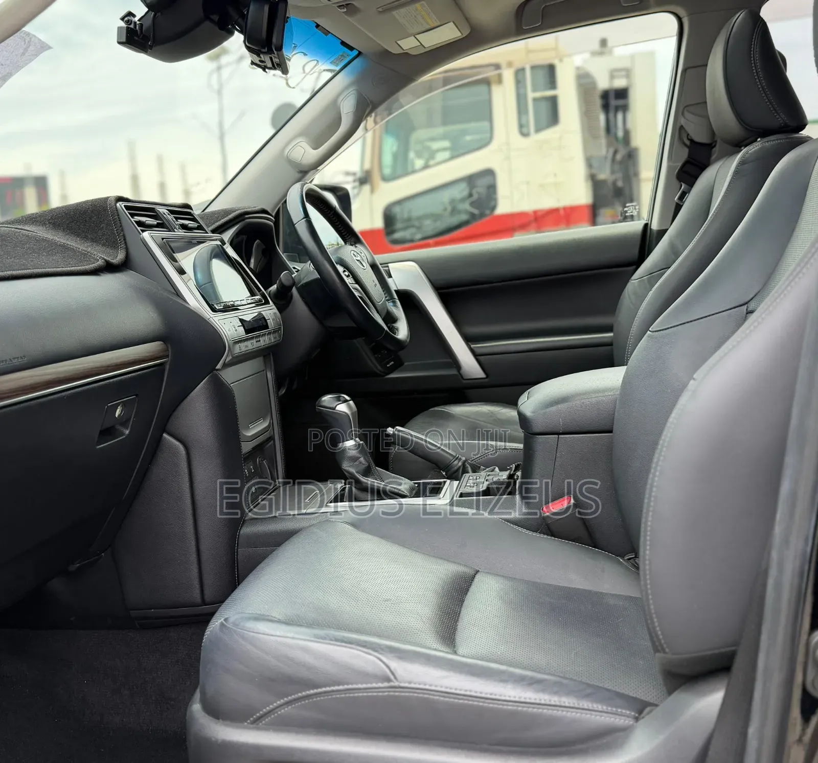 Toyota Land Cruiser Prado 2019 Black