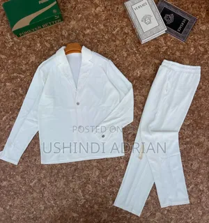 Neo Pulse Tracksuit–Kisasa, Modern Na Flashy