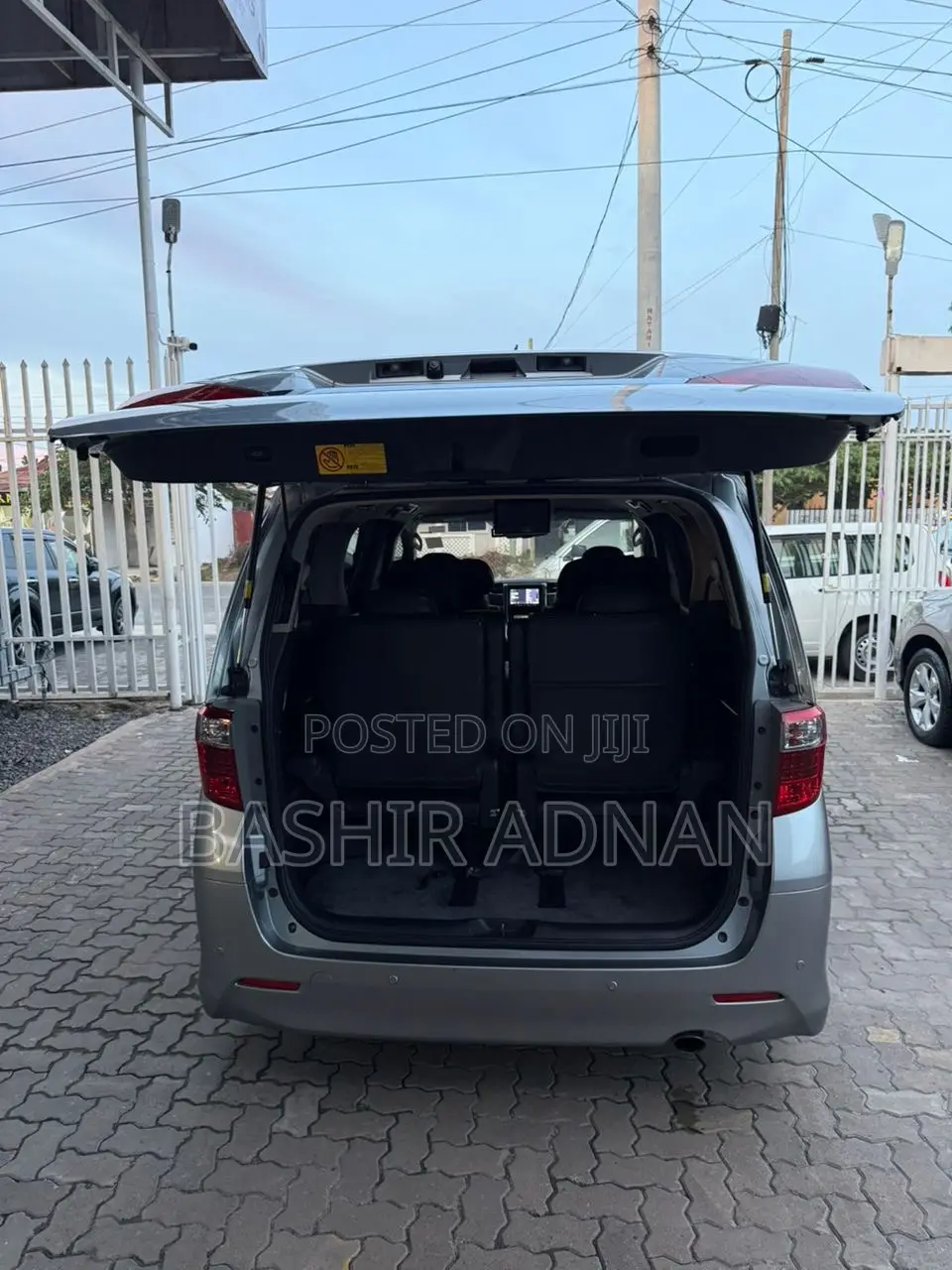 Toyota Alphard 2.4 Petrol FWD 2012 Gray