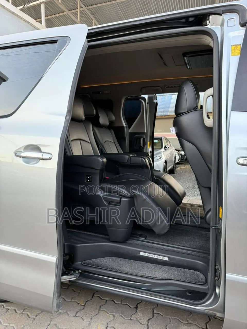 Toyota Alphard 2.4 Petrol FWD 2012 Gray