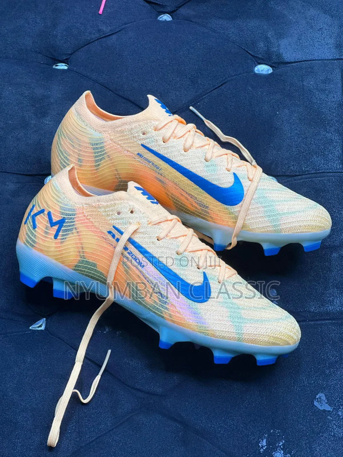 Nike Sports Football Shoes
