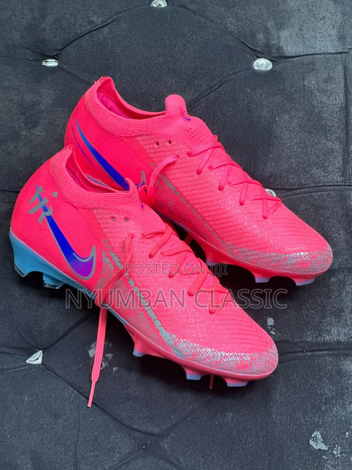 Nike Sports Football Shoes