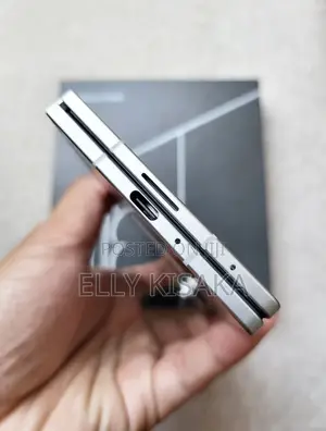 New Samsung Galaxy Z Fold7 256 GB Silver