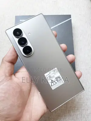 New Samsung Galaxy Z Fold7 256 GB Silver