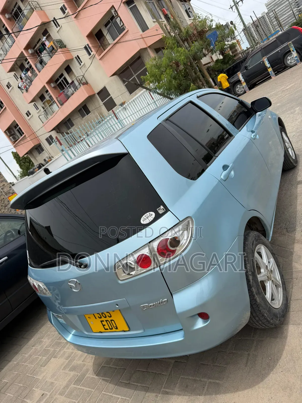 Mazda Demio 2011 Blue