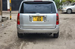 Toyota Probox 2005 Silver