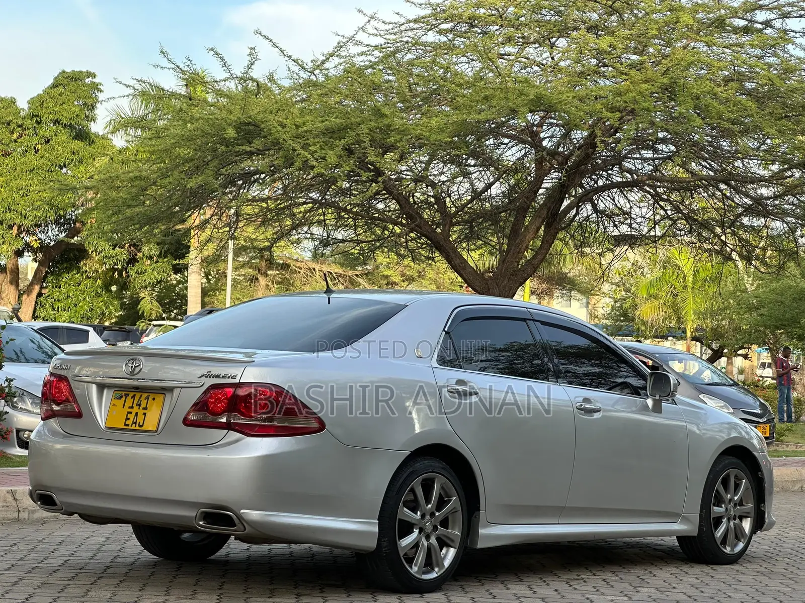 Toyota Crown 2009 Silver