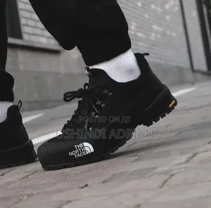 Viatu Vya Mtindo Wa Kimataifa–International Style Shoes