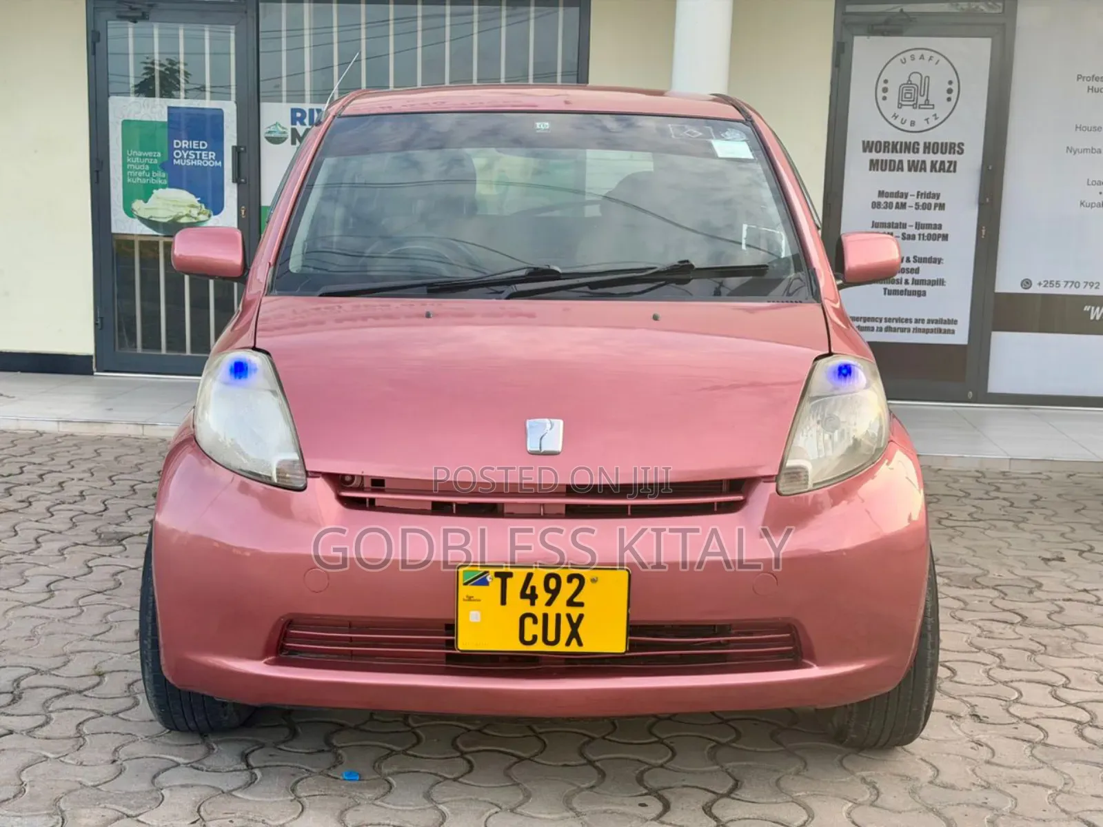 Toyota Passo 1.3 FWD 2005 Pink