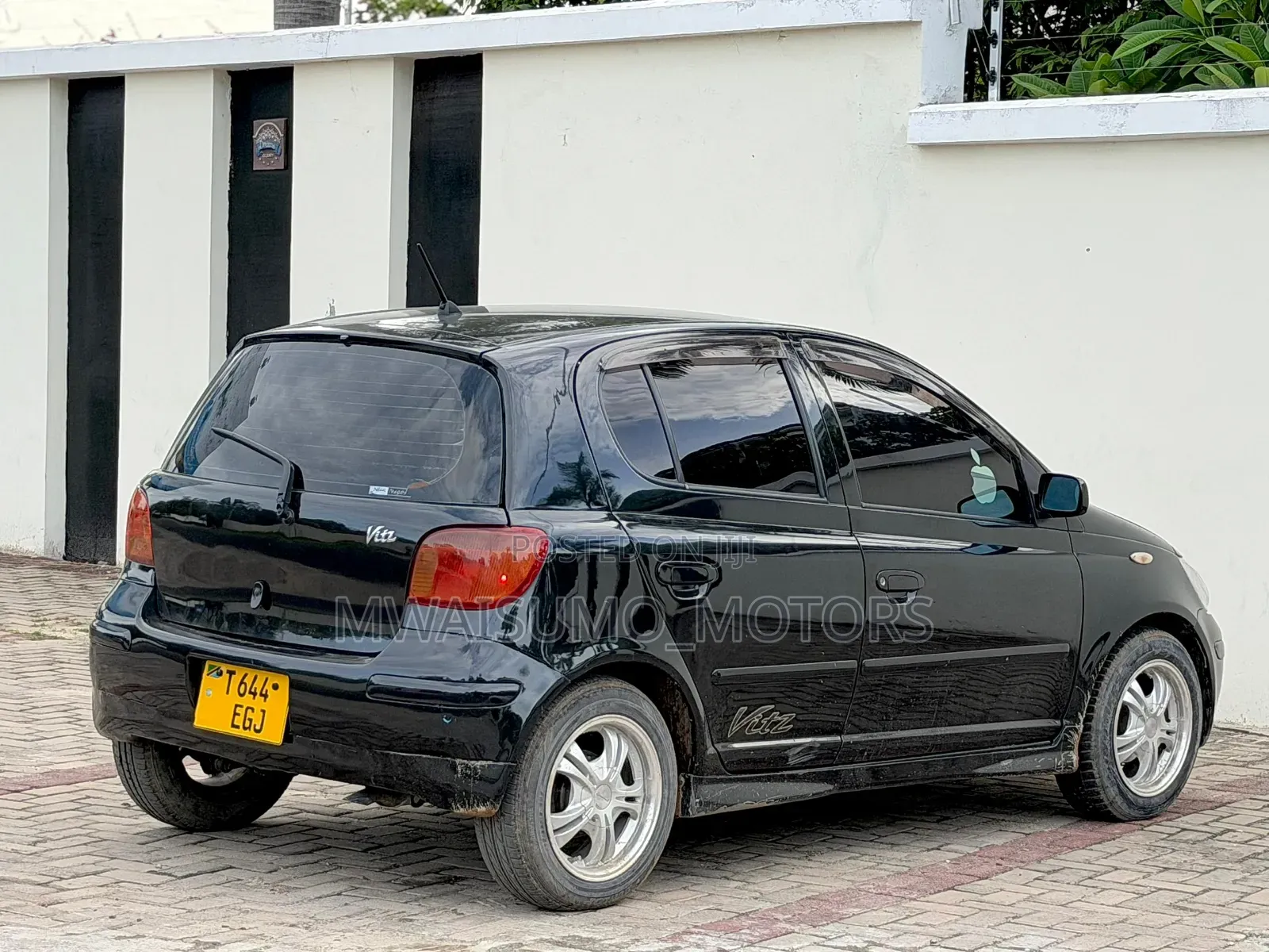 Toyota Vitz 2003 Matt Black