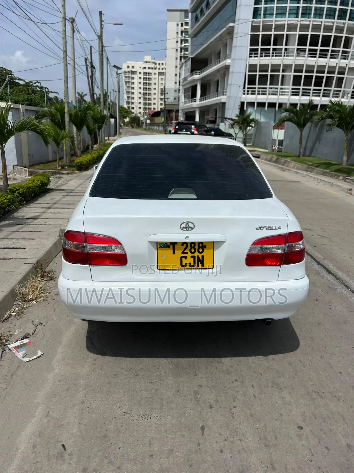 Toyota Corolla II 1997 White