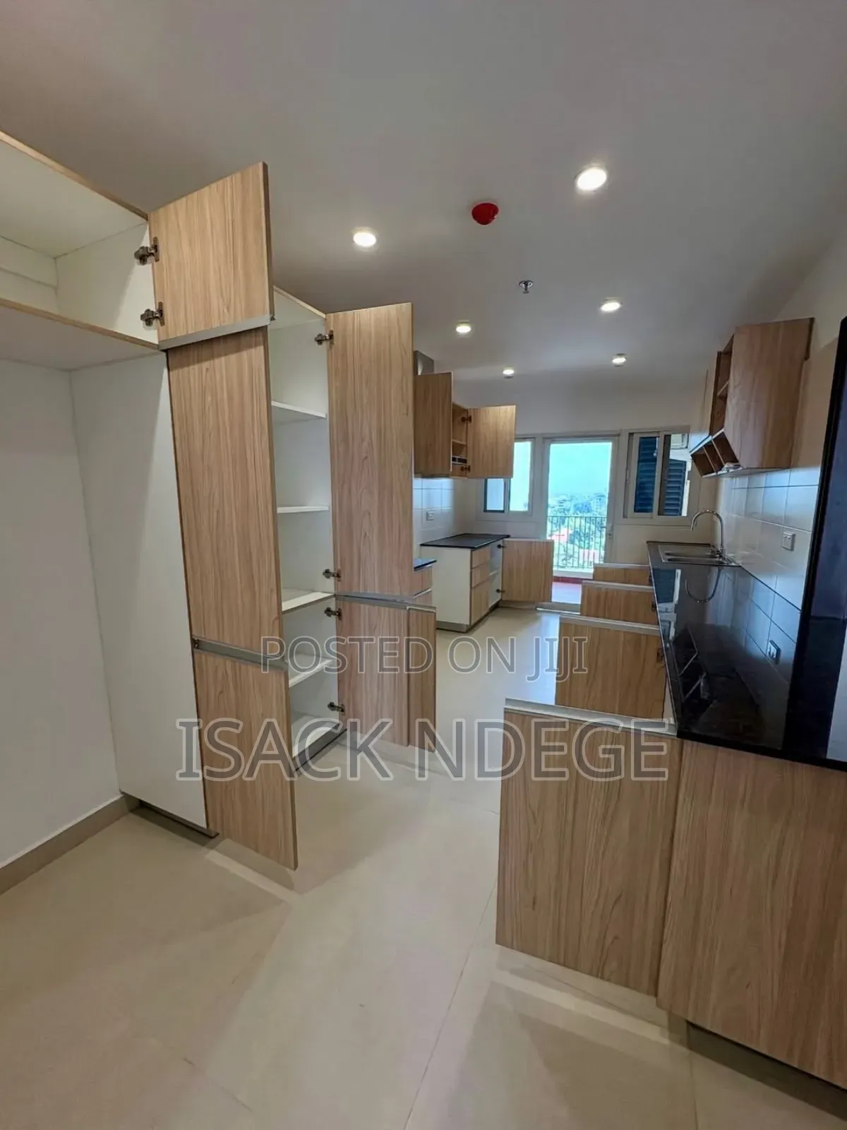 3bdrm Apartment in Morocco, Kinondoni for rent