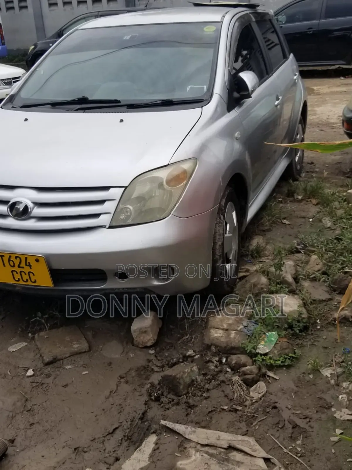 Toyota IST 2005 Silver