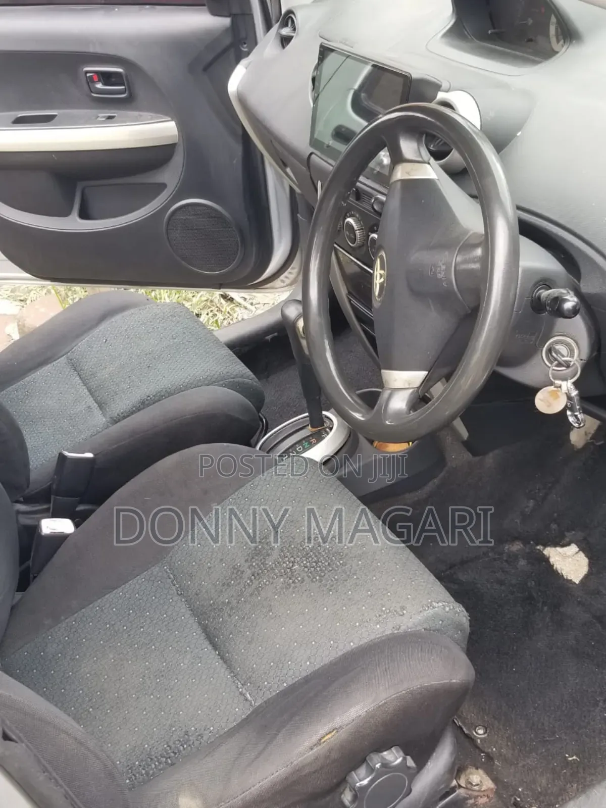 Toyota IST 2005 Silver