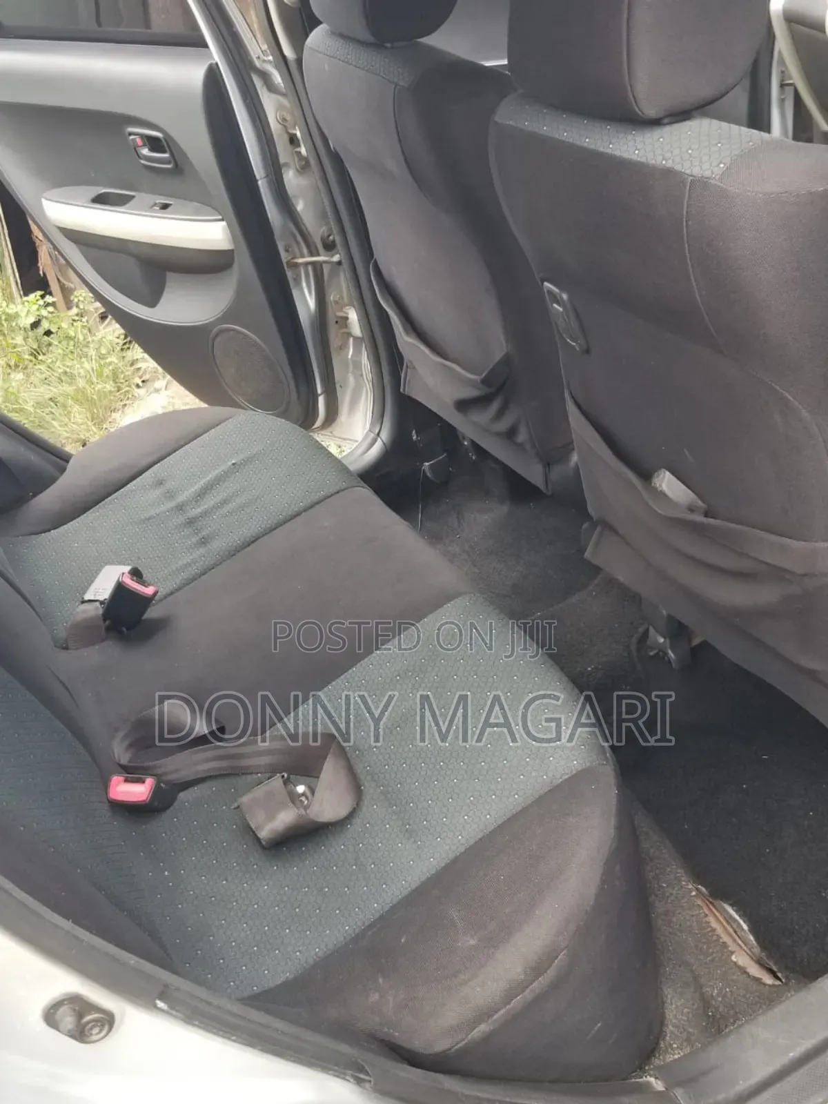 Toyota IST 2005 Silver